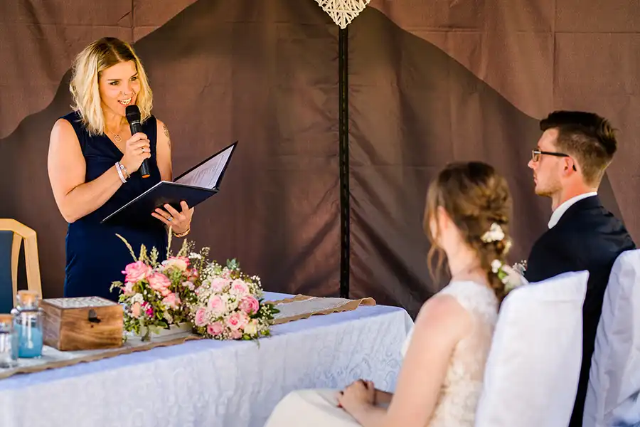 Traurednerin Nicole Wagner