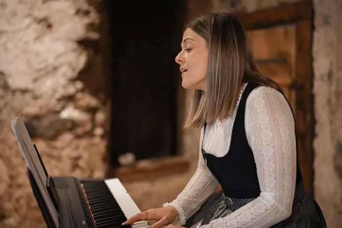 Hochzeitssängerin Juliana Bliem