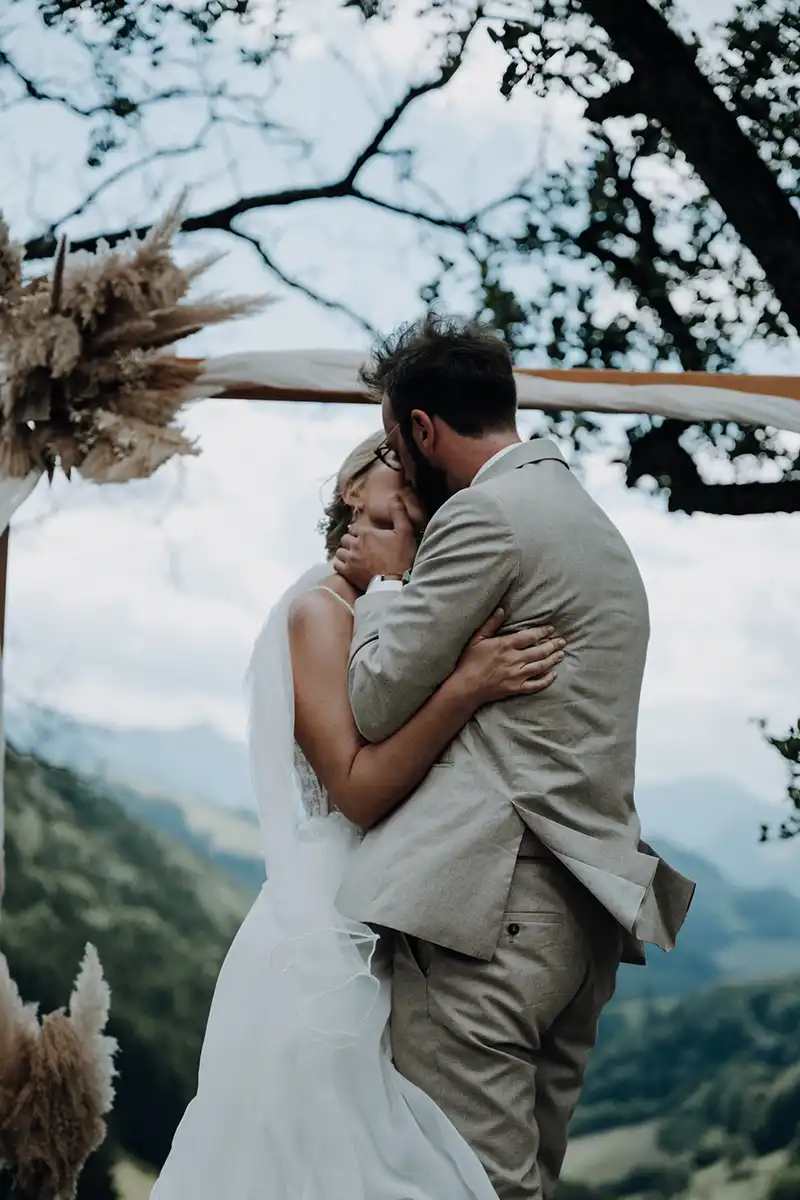 Echt, nah und voller Gefühl – Eine Boho Hochzeit inmitten der Natur
