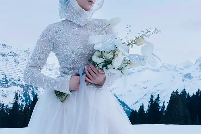 Cold Couture: Hochzeitspoesie im Schnee