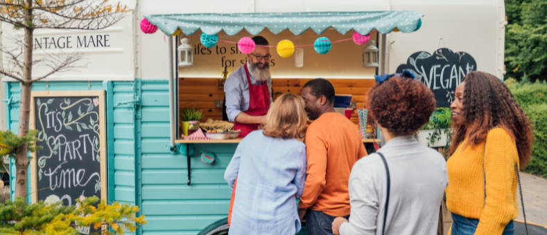 Weathering the Storm: Essential Cash Flow Strategies for Food Service Businesses During Slow Seasons