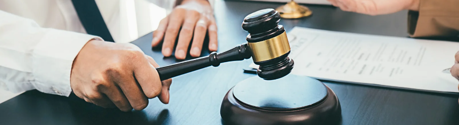 Why Profitable Law Firms Still Run Short on Cash — And How the Smart Ones Fund the Gap