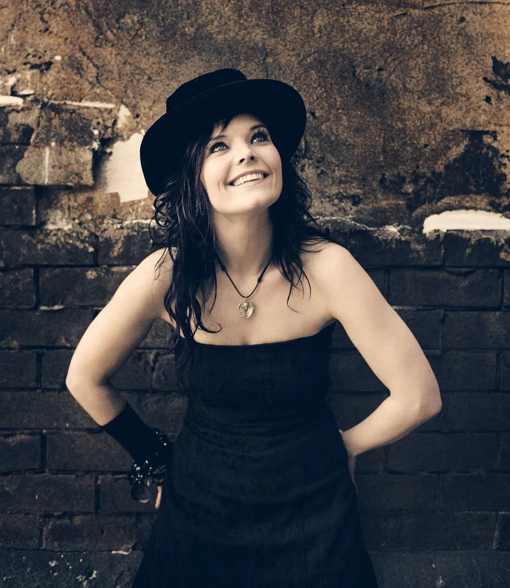 Annette Olzon 