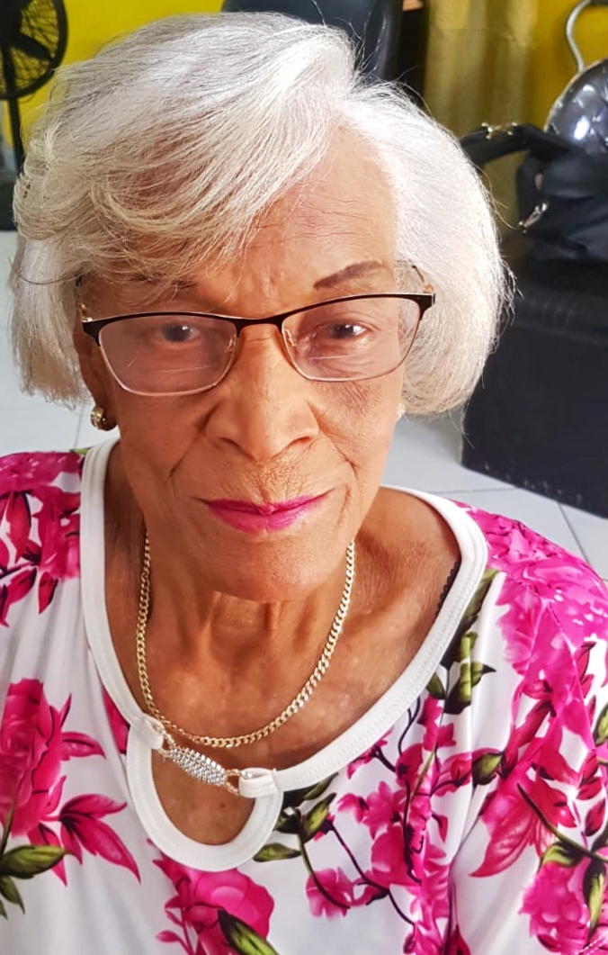 Swinda E. Lau-A-Kien Leer