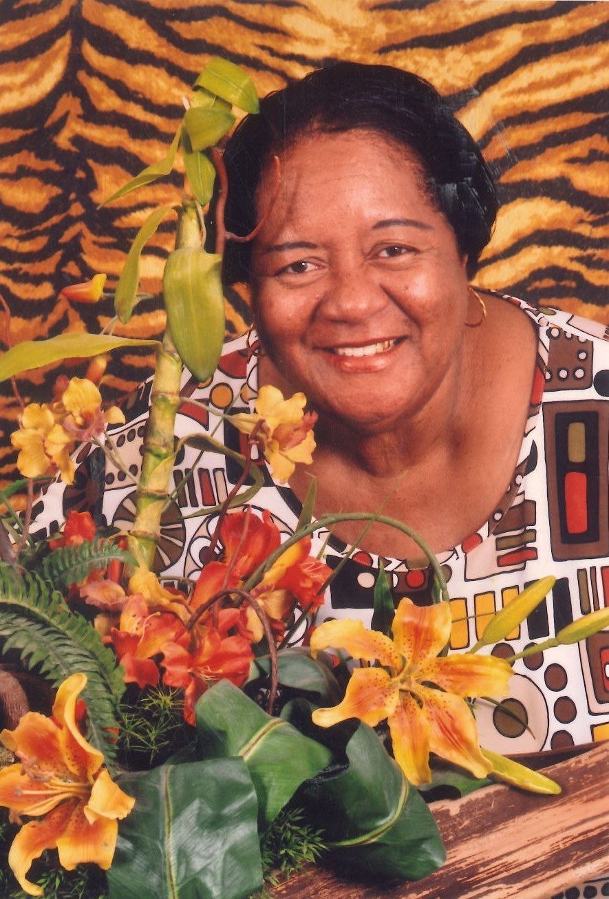Viola Juanita Constansia-Lacroes