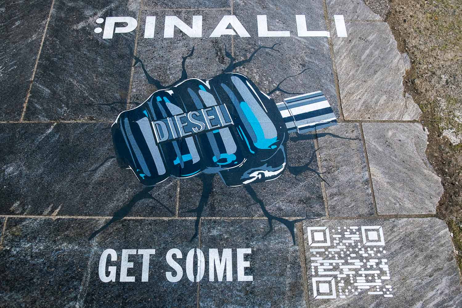 graffiti pubblicitari Pinalli x Diesel