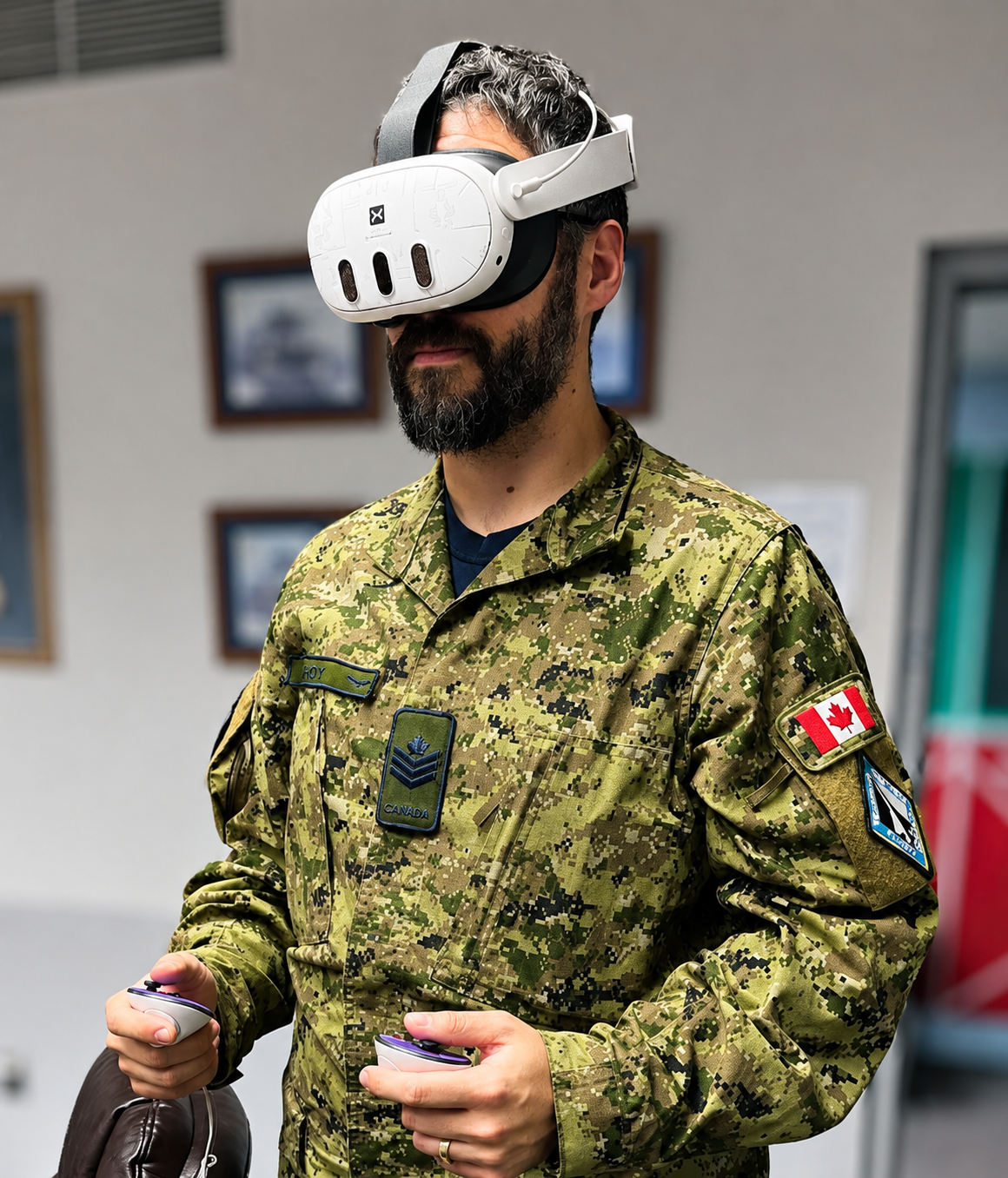 Canadian Armed Forces member training in virtual reality with an OVA headset