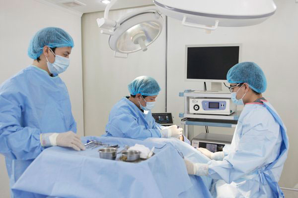 Cắt mắt 2 mí có đau không