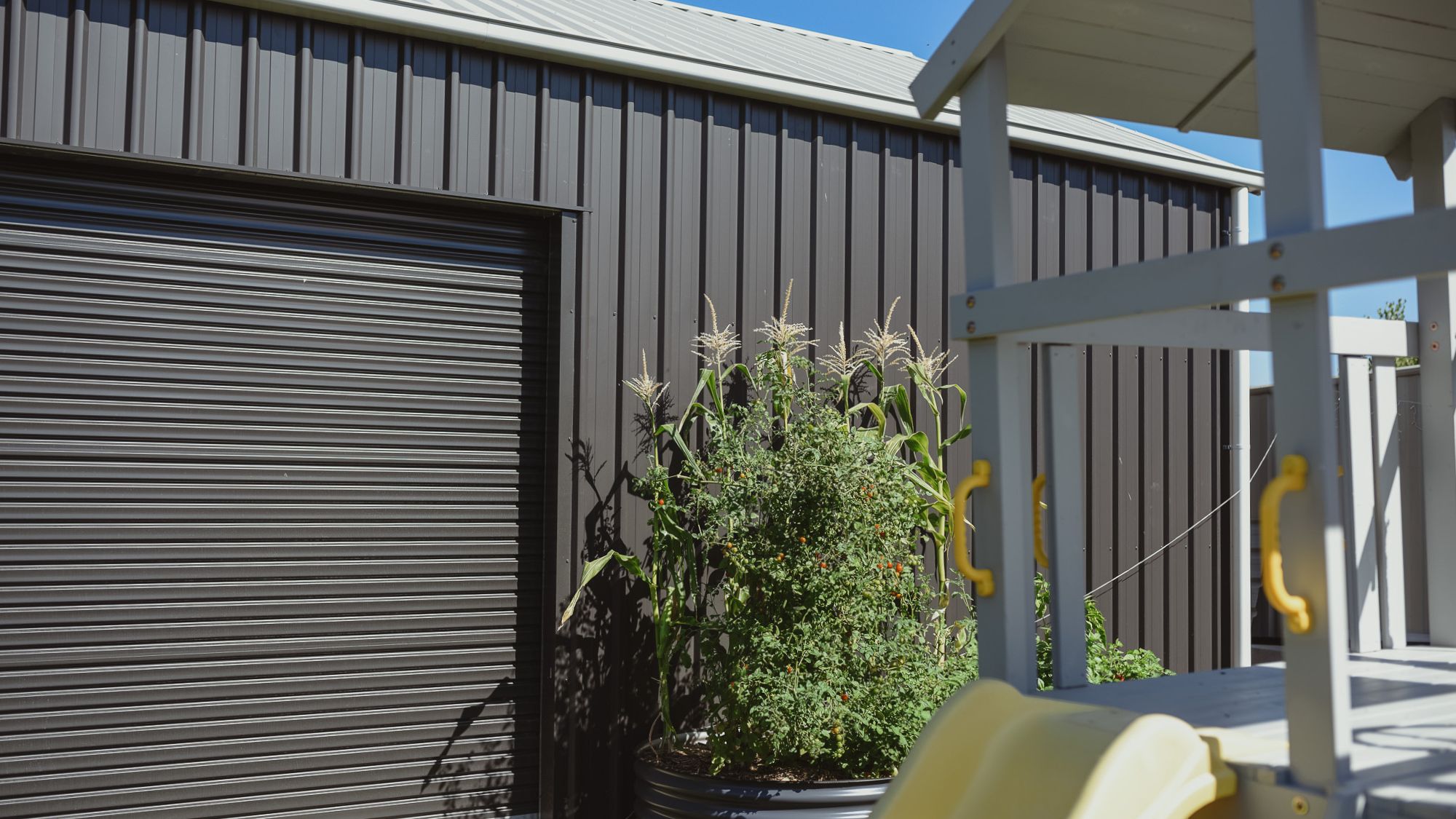 Monument Garage Shed
