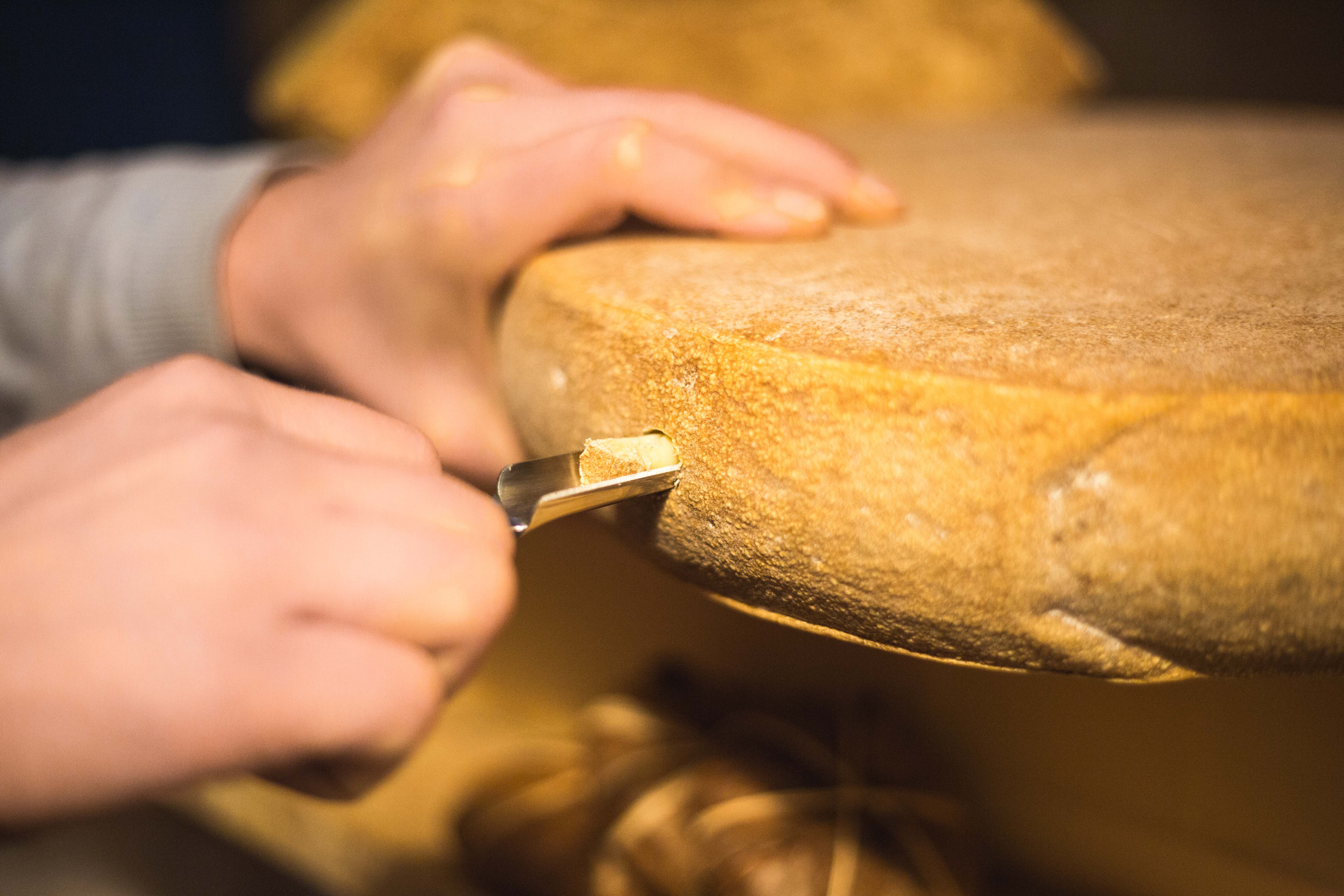 Affinage chez Paroles de Fromagers