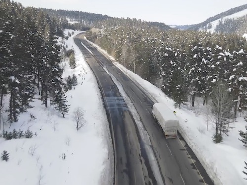 This safety video program on Cold Stress in Transportation and Warehouse Environments covers how employees can recognize the symptoms of cold stress and help treat cold-related conditions.
