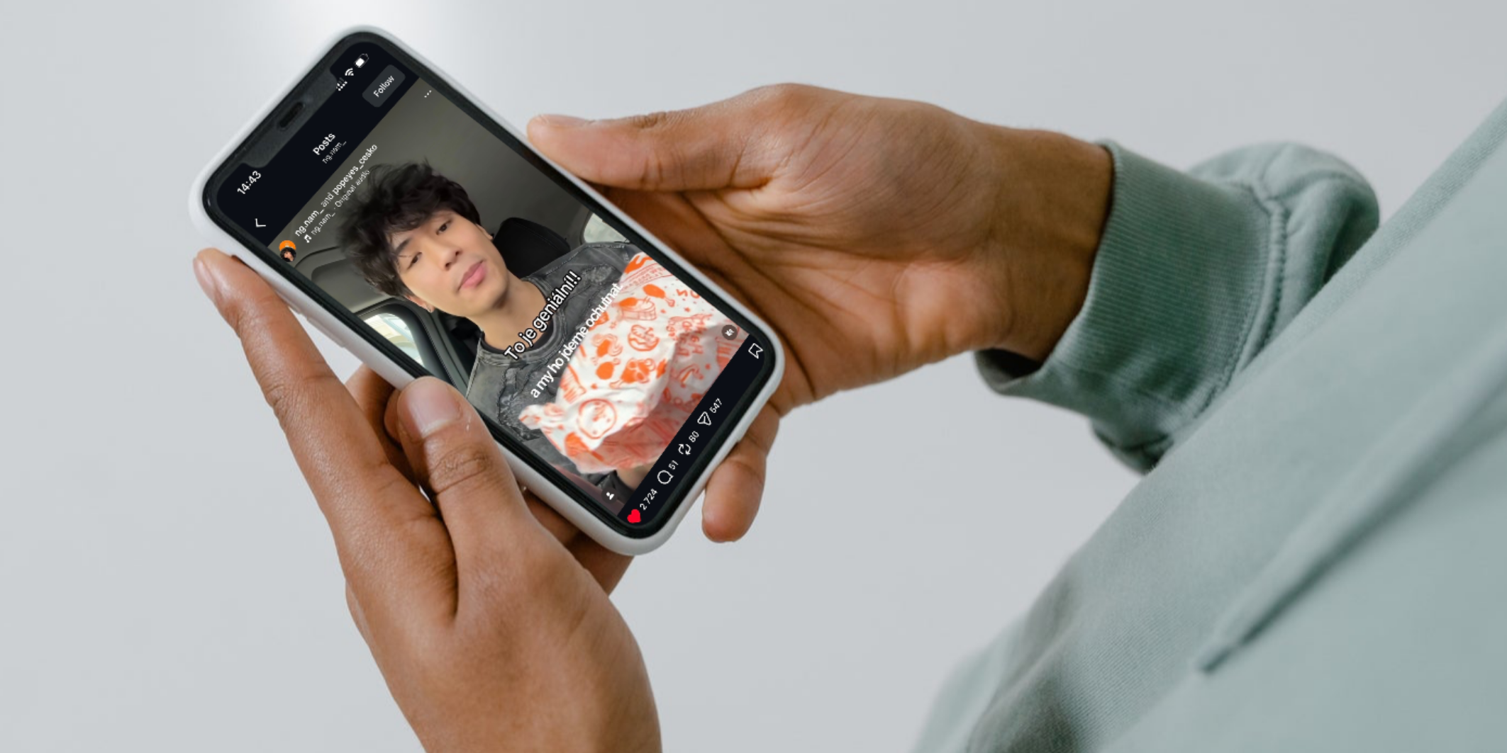 Topic PR týmová fotografie stážisty