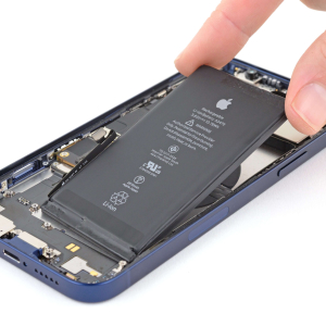 iPhone 12 Battery Replacement Cost in India  [ Updated 2025 ]