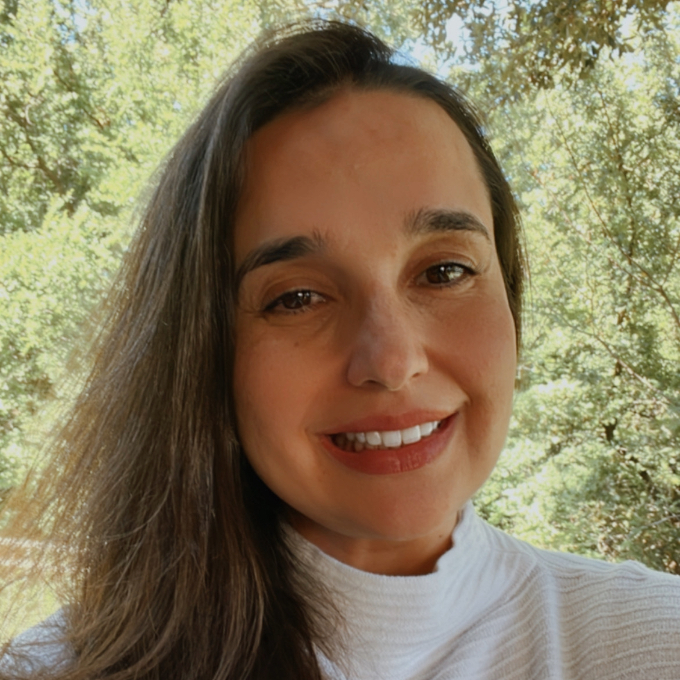 Flavia Ziegler headshot.