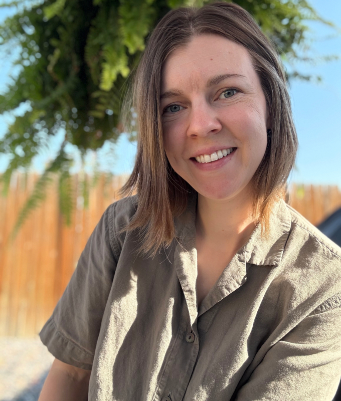 Heather Yadon headshot.