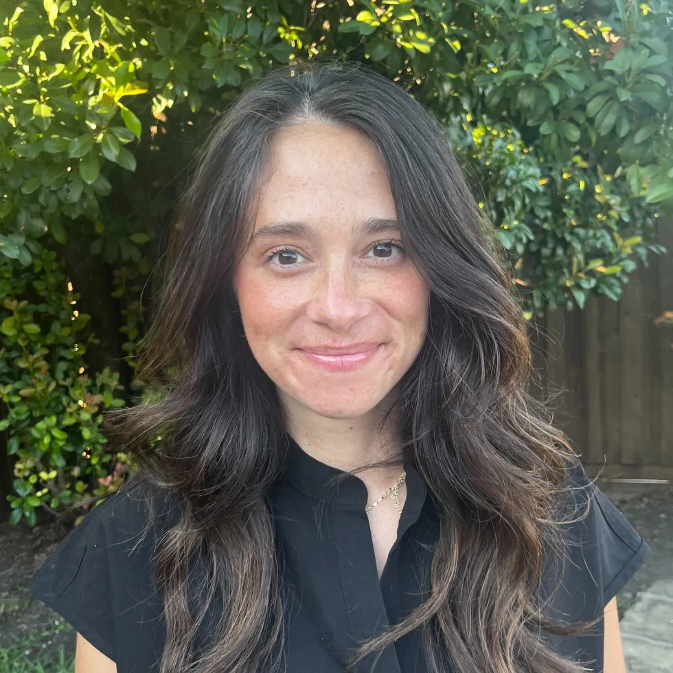 Iliana Garcia headshot.