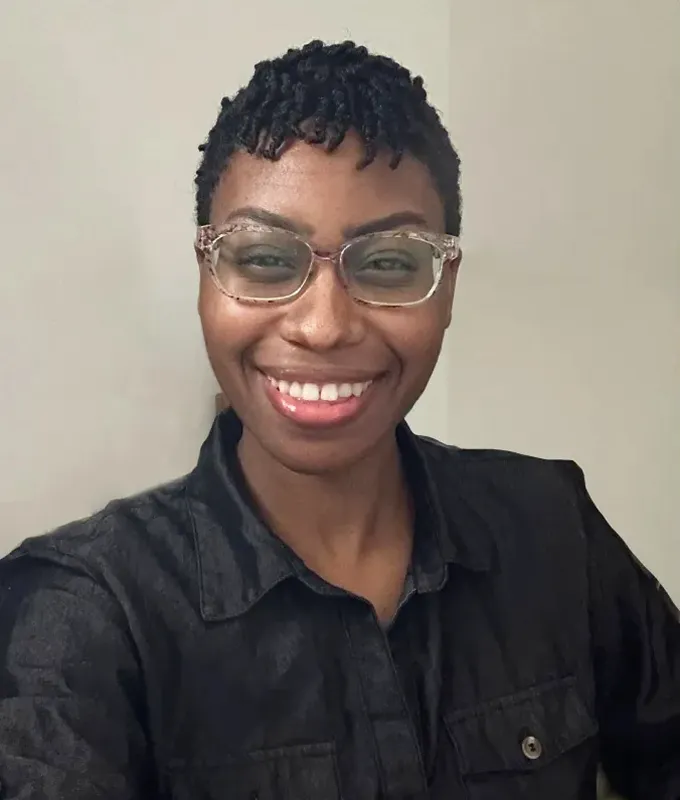 Simone Pickett headshot.