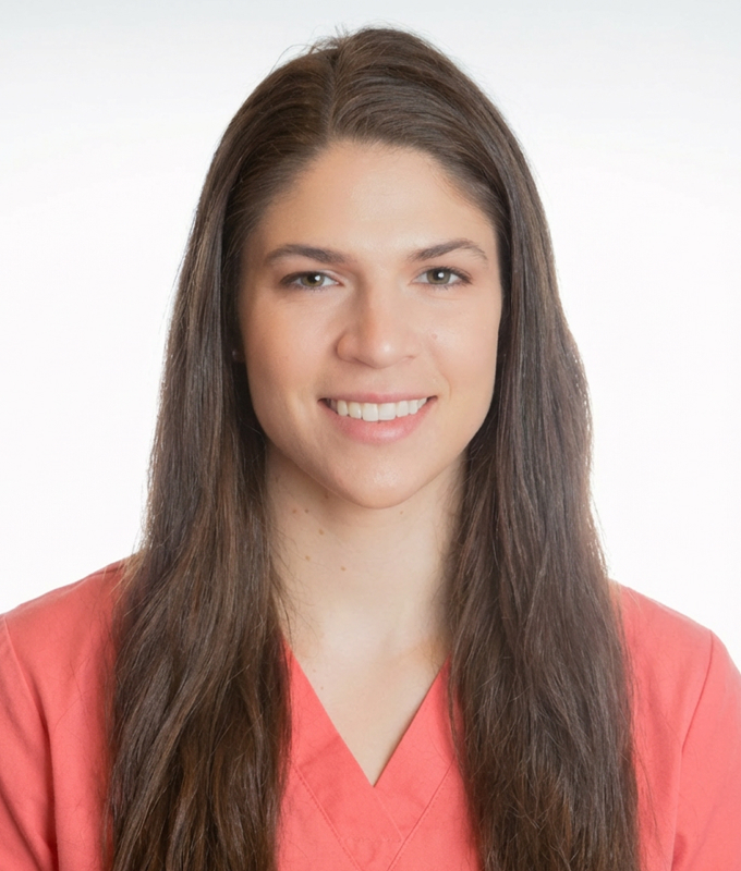 Emily Noll headshot.