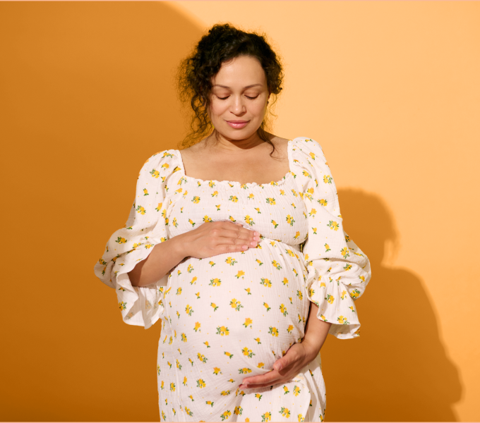 Woman having a baby over 35 (advanced age pregnancy/geriatric pregnancy)