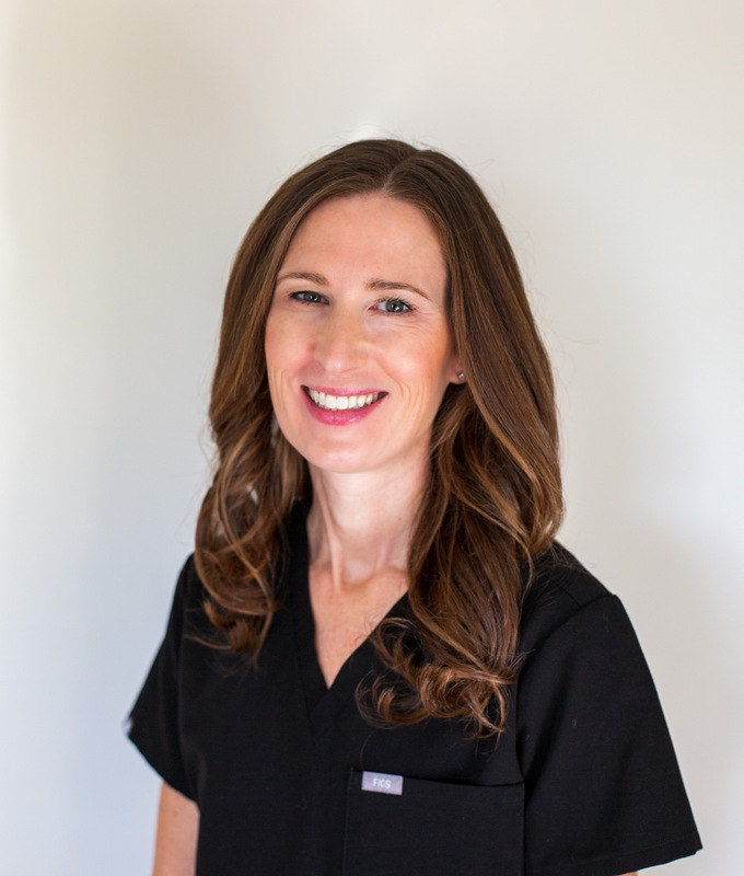 Lindsay Lindquist headshot.