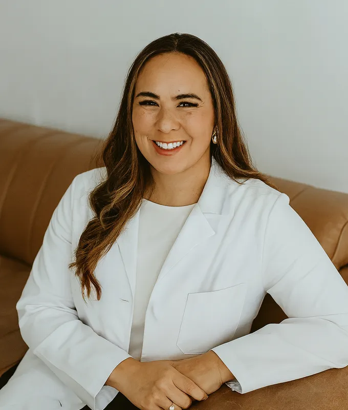 Joy Cassone headshot.