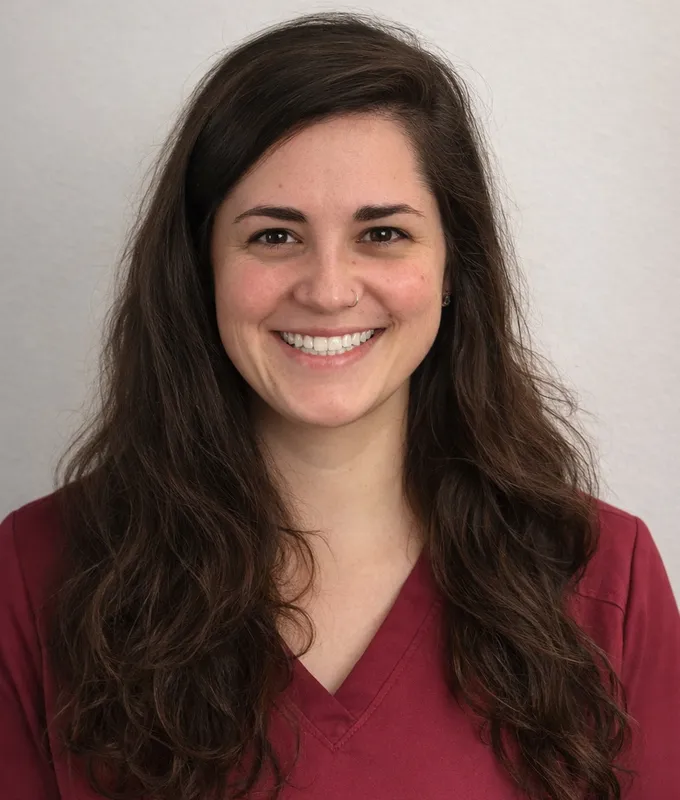 Courtney Cousino headshot.