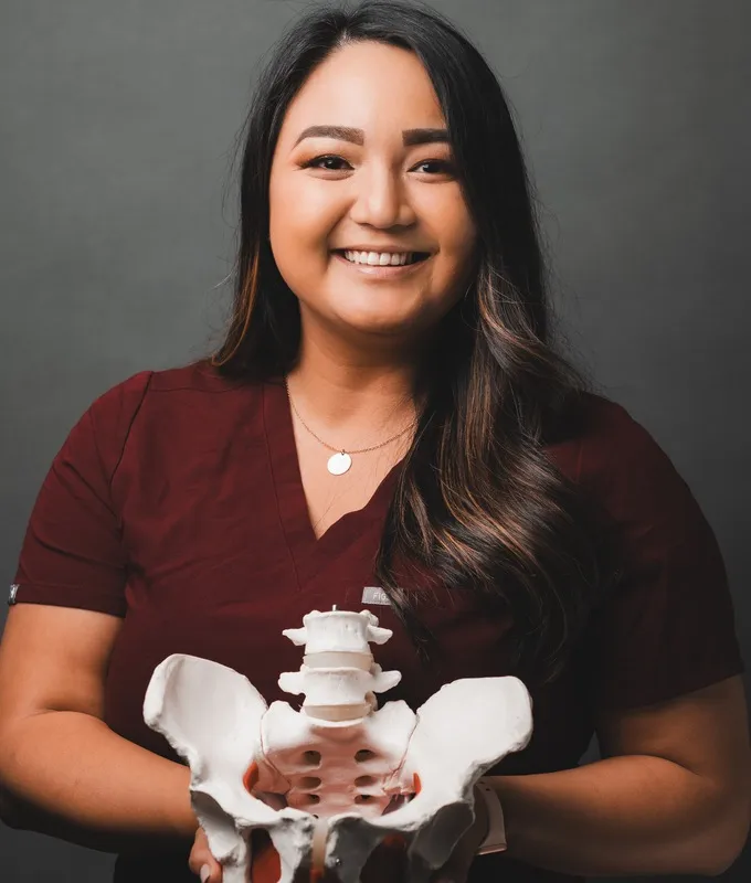 Lauren Edmond headshot.