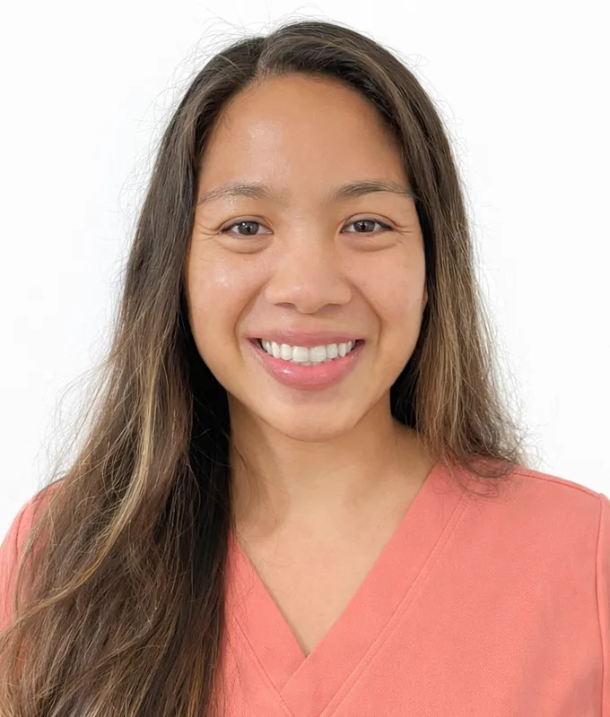 Jennifer Rubi headshot.