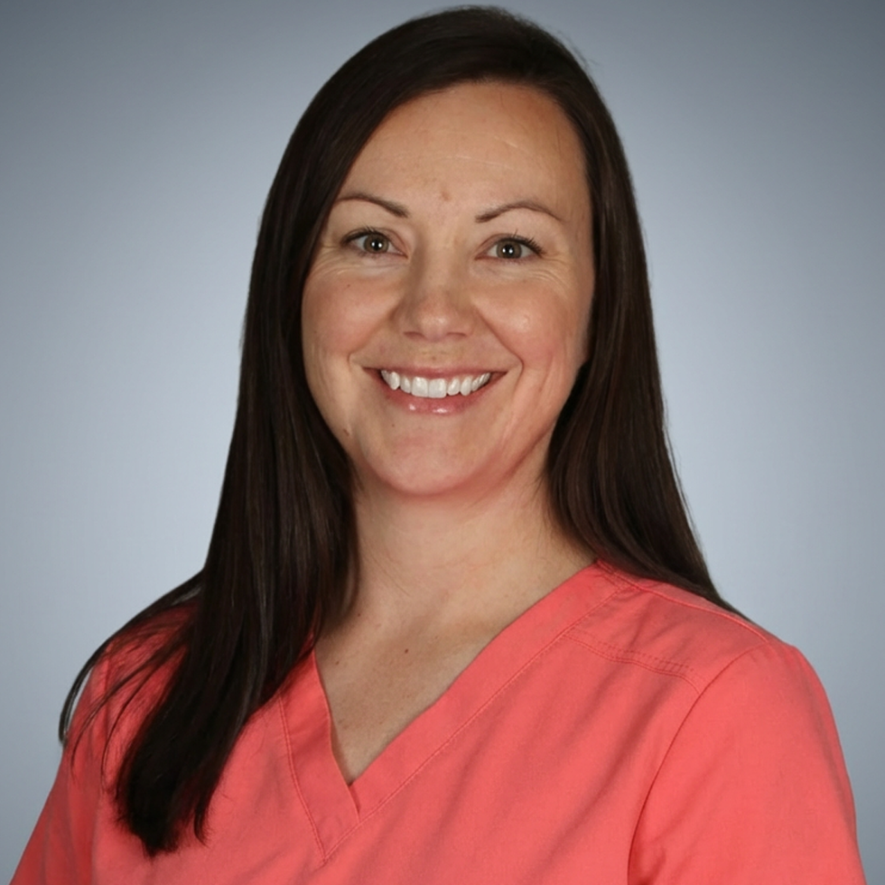 Traci Terhaar headshot.