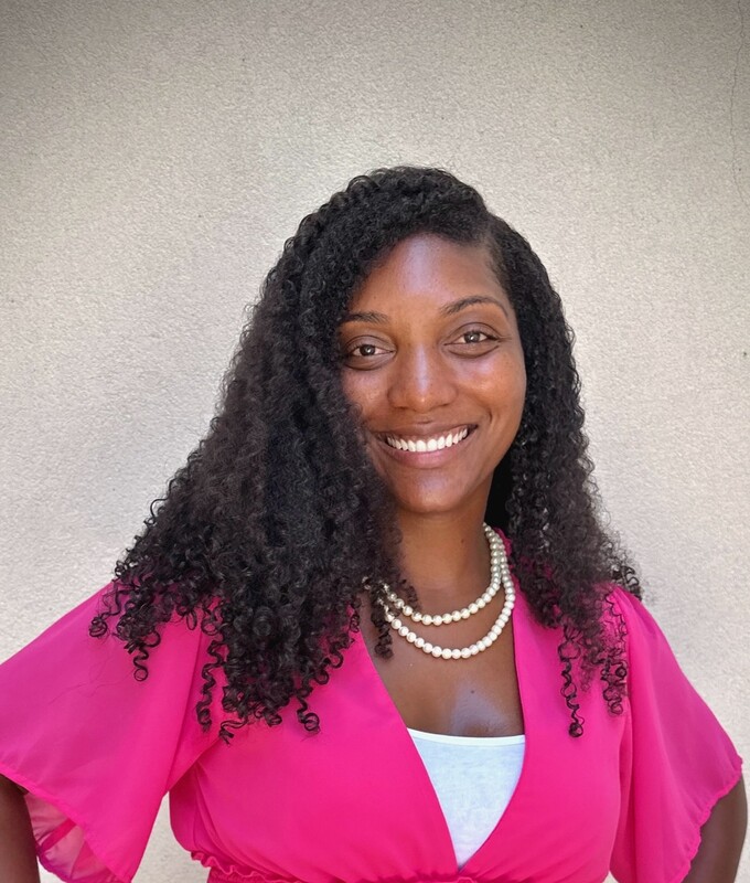 Kevina Daniel headshot.