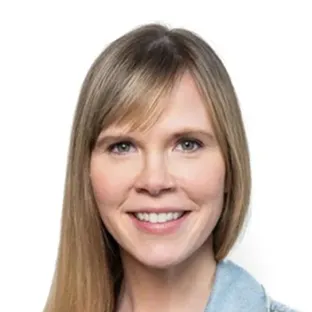 Leah Tribus headshot.