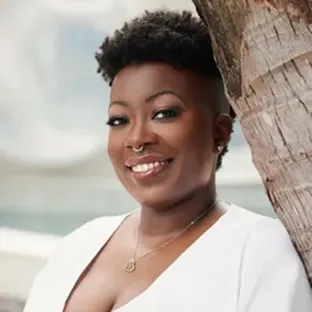 Sabia Wade headshot.