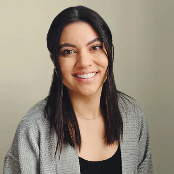 Vanessa Amezquita headshot.