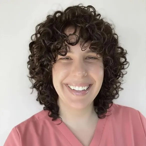 Grace Abruzzo headshot.
