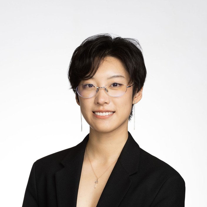 Xiaoya Gong headshot.