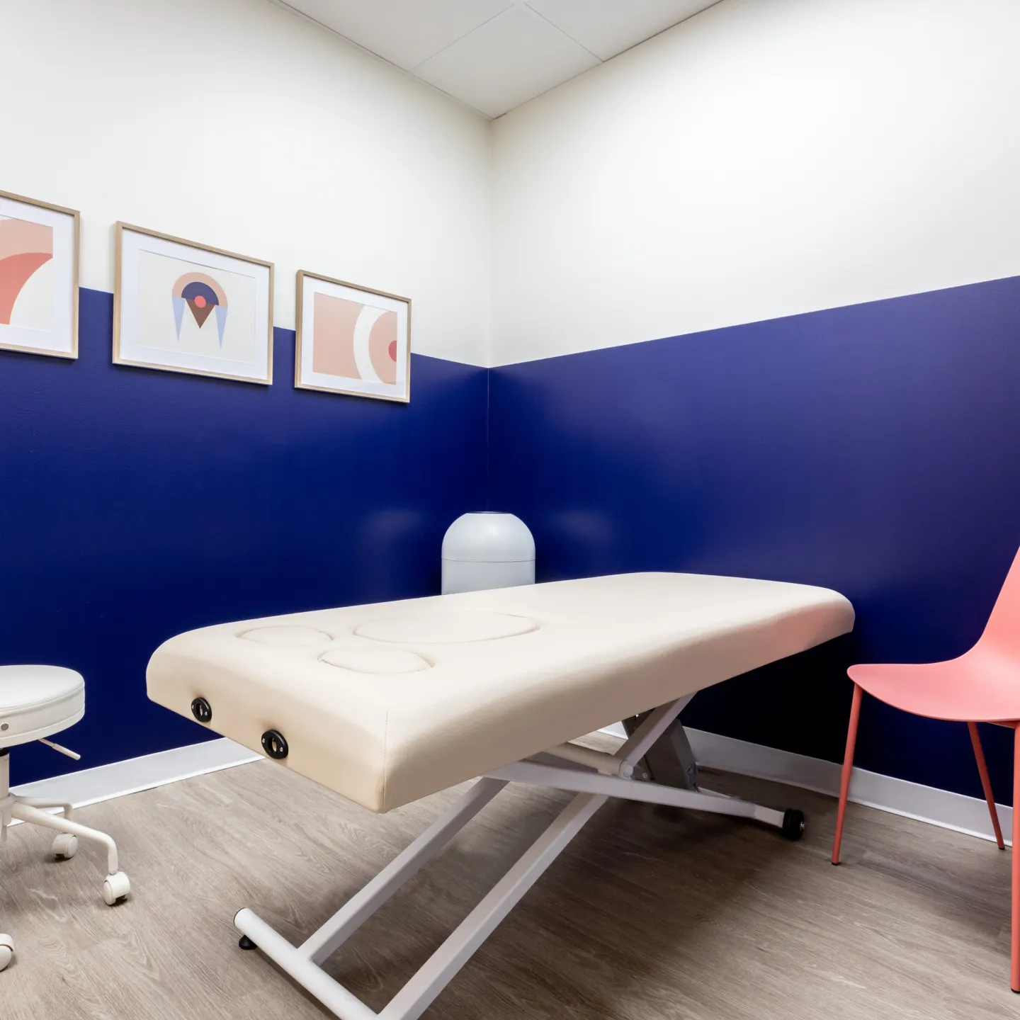 The relaxing, sunlight space at Origin Physical Therapy in Atlanta, Georgia.