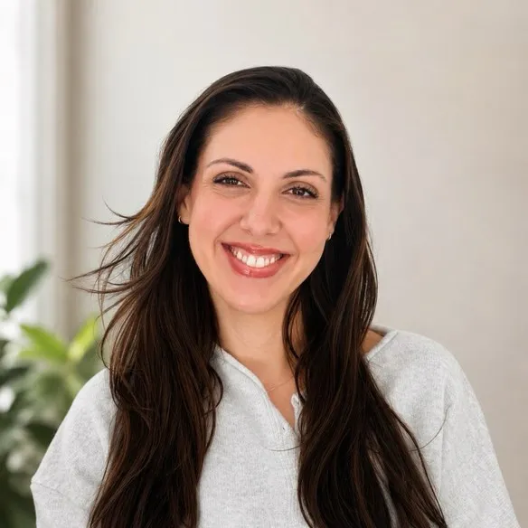 April Fetsko headshot.