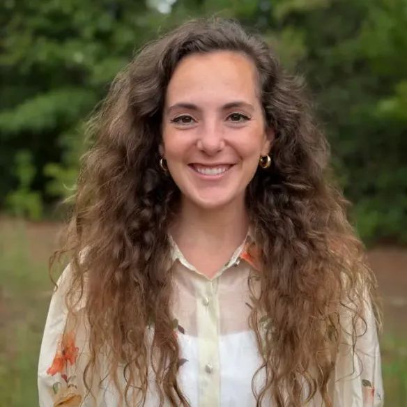 Claire Wilson headshot.