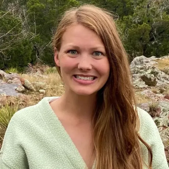 McKenzie Becker headshot.