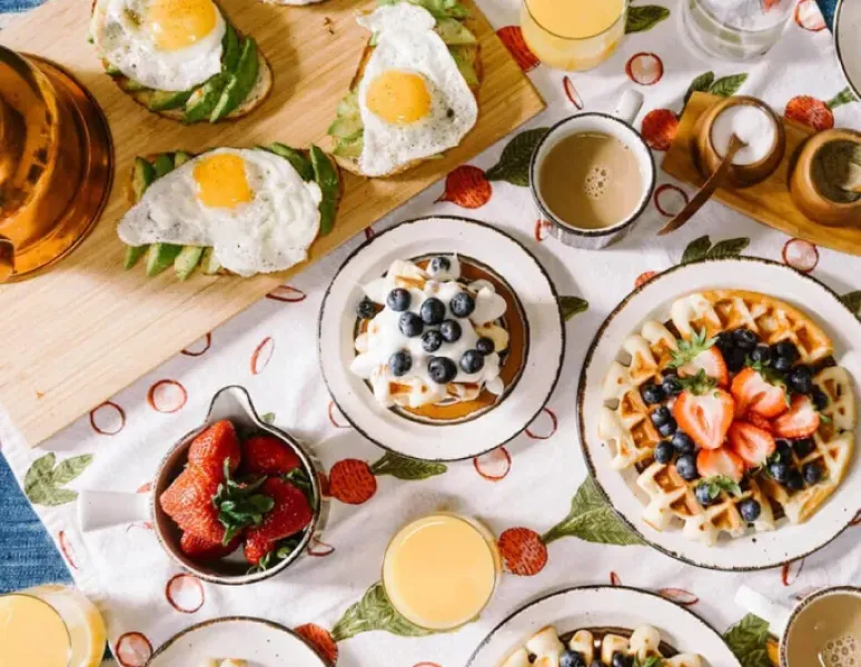 Brunch food.