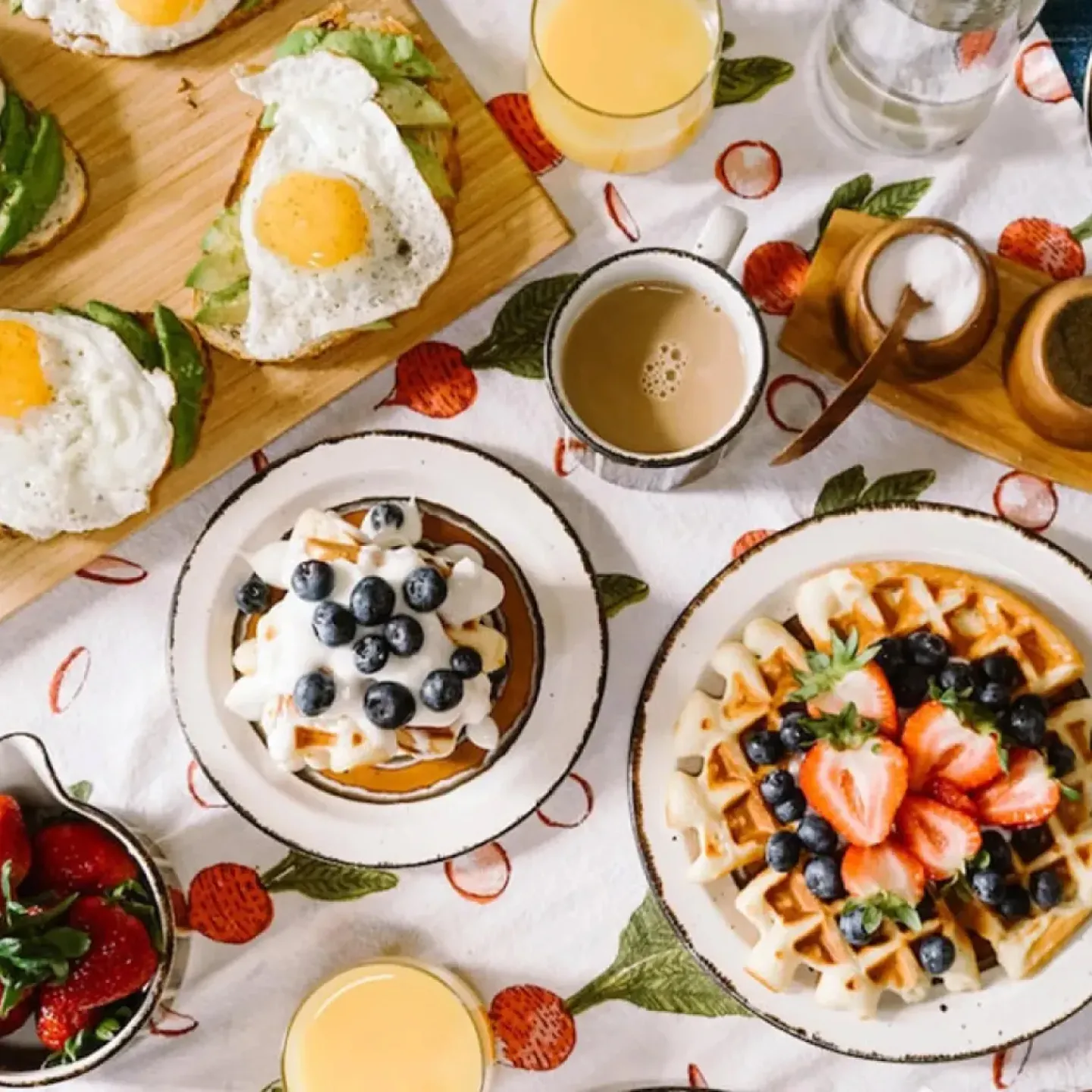 Brunch food.