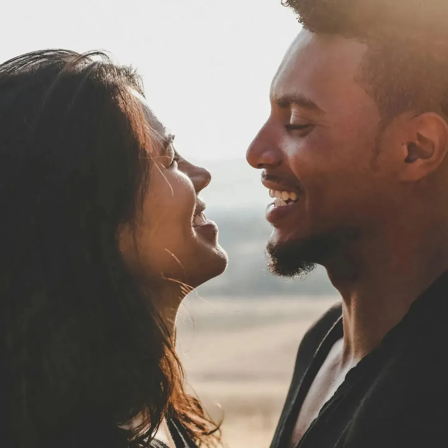 A dating couple talking about pain with sex for the first time.