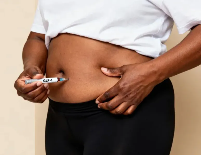 Person taking GLP1s for postpartum weight loss.
