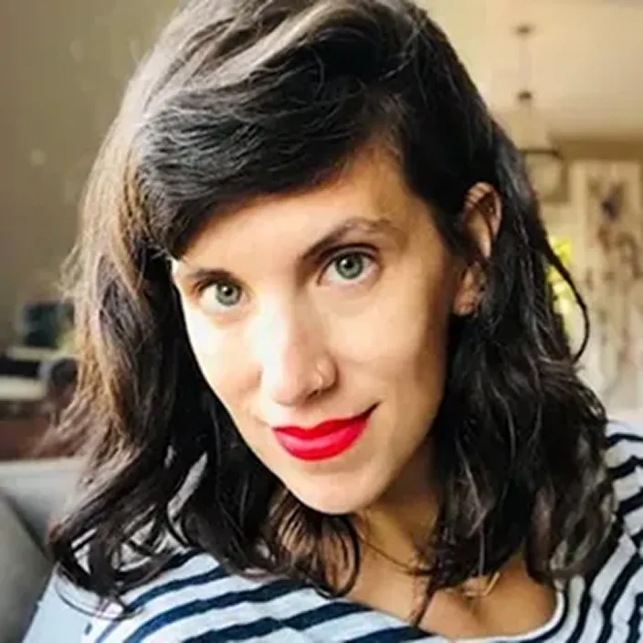Amanda Angelotti headshot.