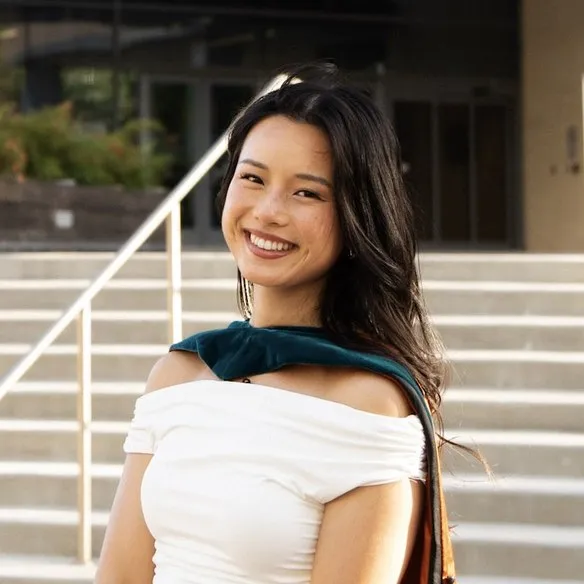Christina Tran headshot.
