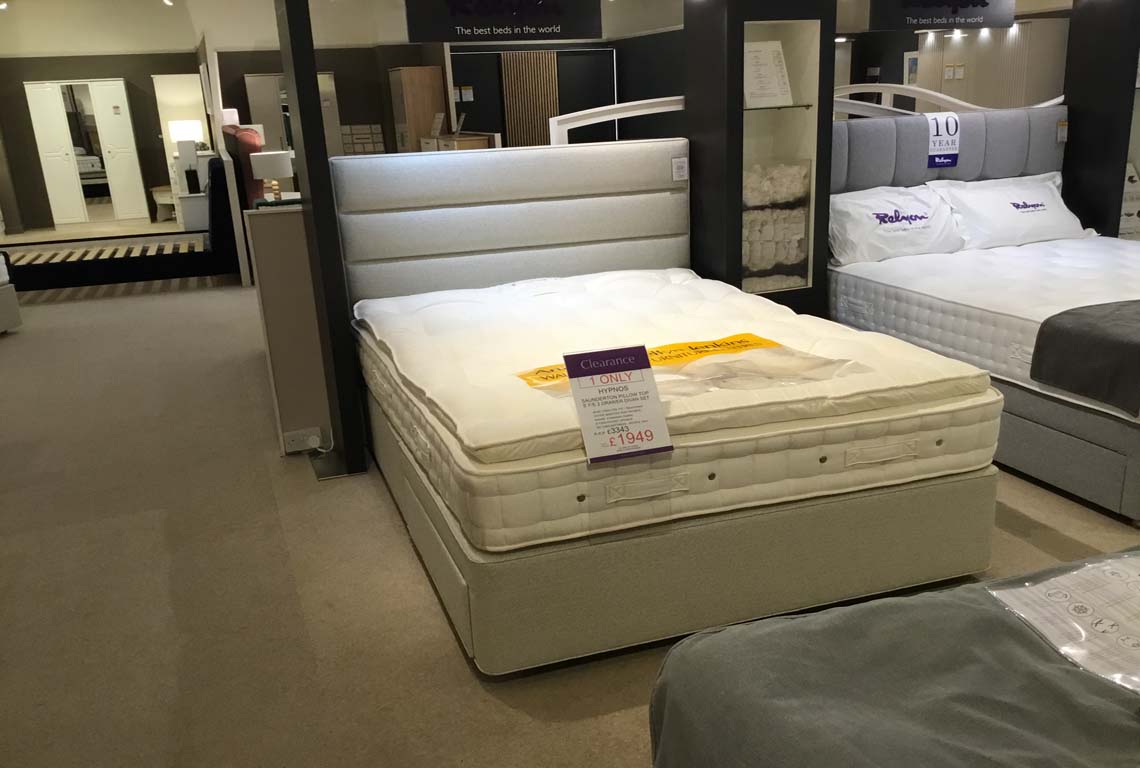 Hypnos Sanderson Pillow Top 5' F/E 2 Drawer Divan Set