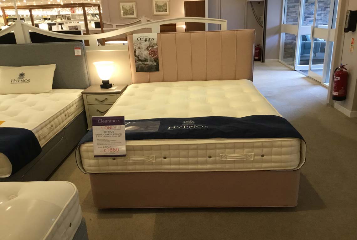 Hypnos Orthocare Superior 5' P/T 4 Drawer Divan Set