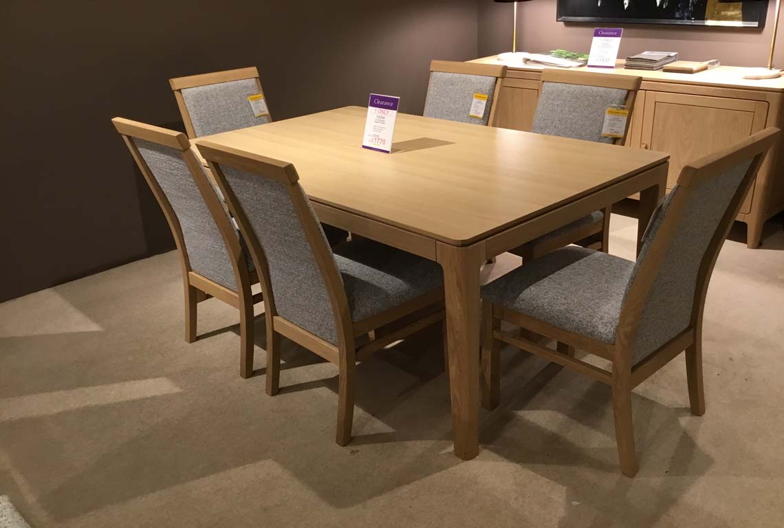 Fiera Extending Dining Table
