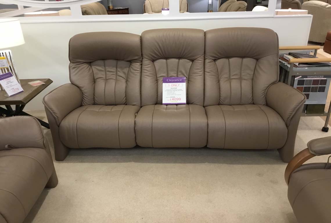 Rhine 3 Seater Double Power with Manual Centre Section