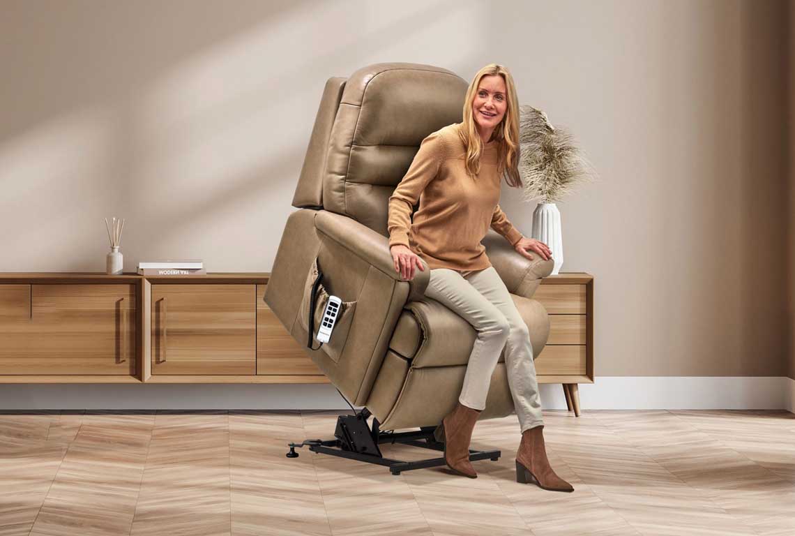 Demonstration of a lift and rise chair